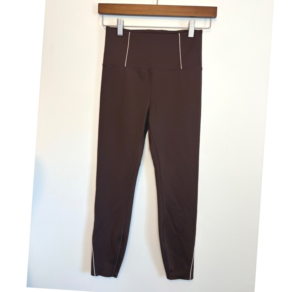 Vuori Womens High Rise Elevate Leggings Brown Tan Contrast Piping VW400S Size M